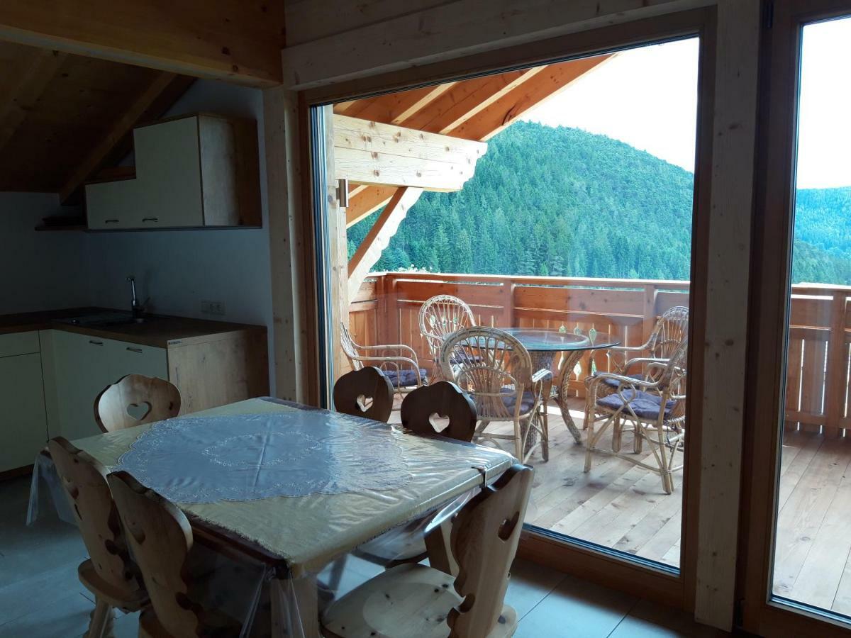 Schwabl Auf Der Ebene Apartment Meltina Bagian luar foto